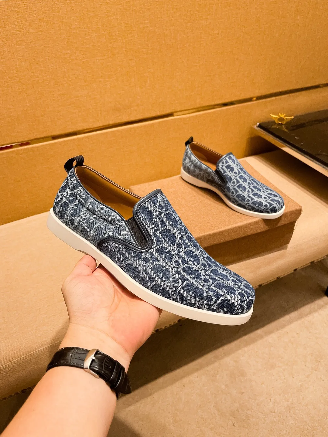 Men's shoes 💰 380💰👍【Dior】🔥🔝High-end brand of men's shoes official website 1:1 latest masterpiece: the upper is made of Italian official website original special technical cloth fabric 🔥original comfortable and breathable lining➕original designated non-slip outsole🔥making walking more convenient and comfortable! An exclusive new model, a stunning work, a beautiful 1:1 replica [color] compared to the official quality! Create a fashionable personality to set off your uniqueness! A must-have for trendy men! 🔥, sizes: 38-44. color:.     Multiple colors available🔥